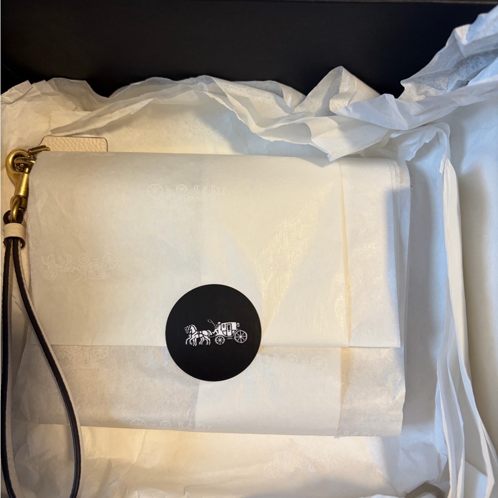 Coach Cream Wristlet Clutch with Gold Accents - Picture 5 of 7